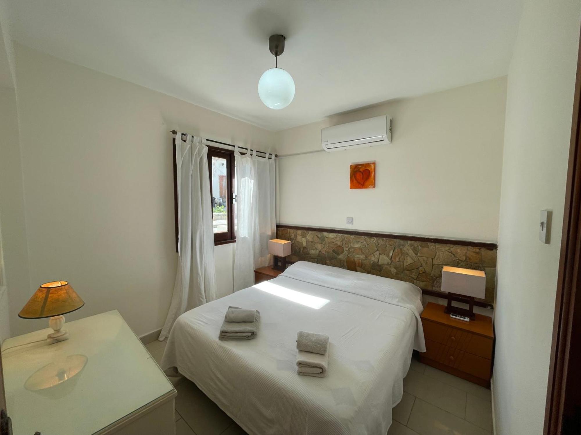 Sea View Apartments Писури Екстериор снимка
