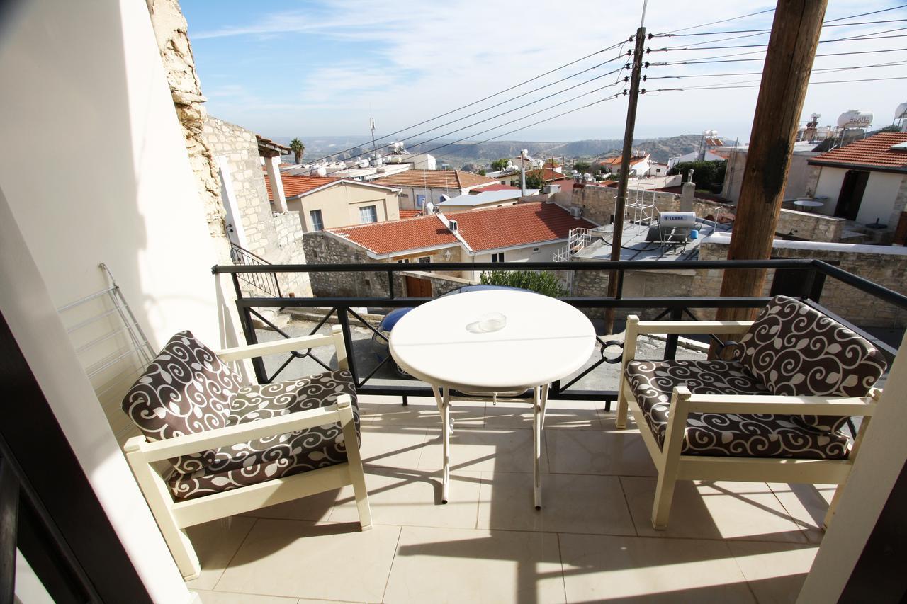 Sea View Apartments Писури Екстериор снимка