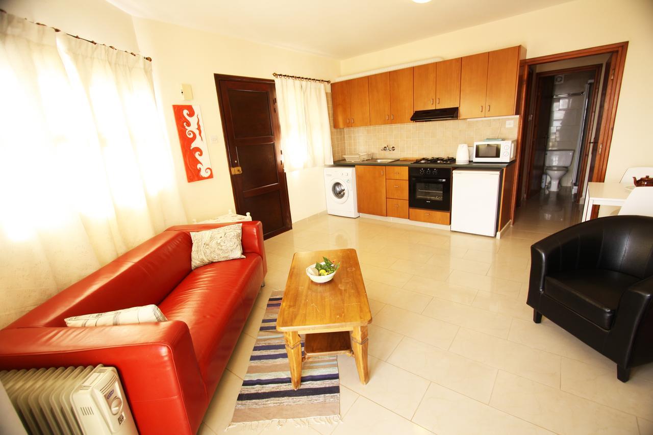 Sea View Apartments Писури Екстериор снимка